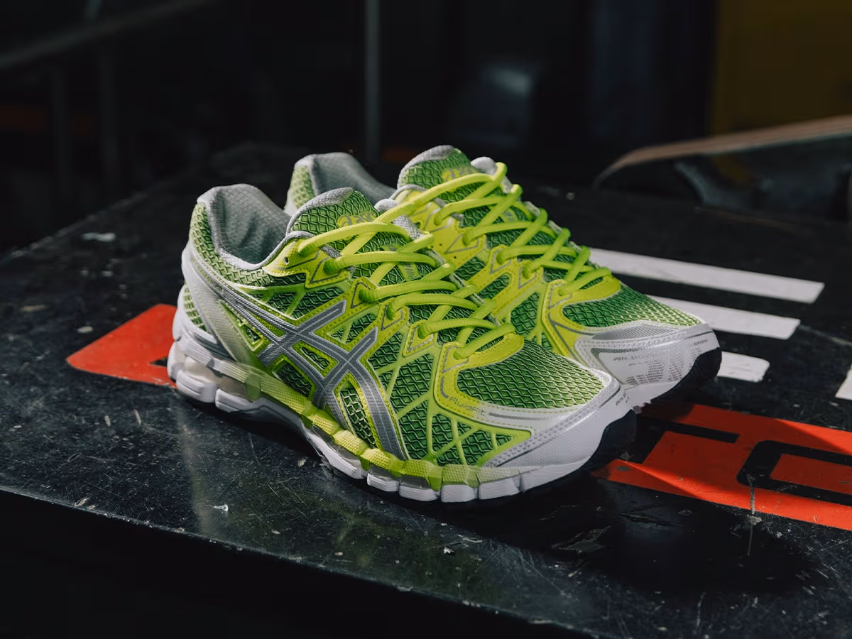 Up there x asics gel kayano 20 front three