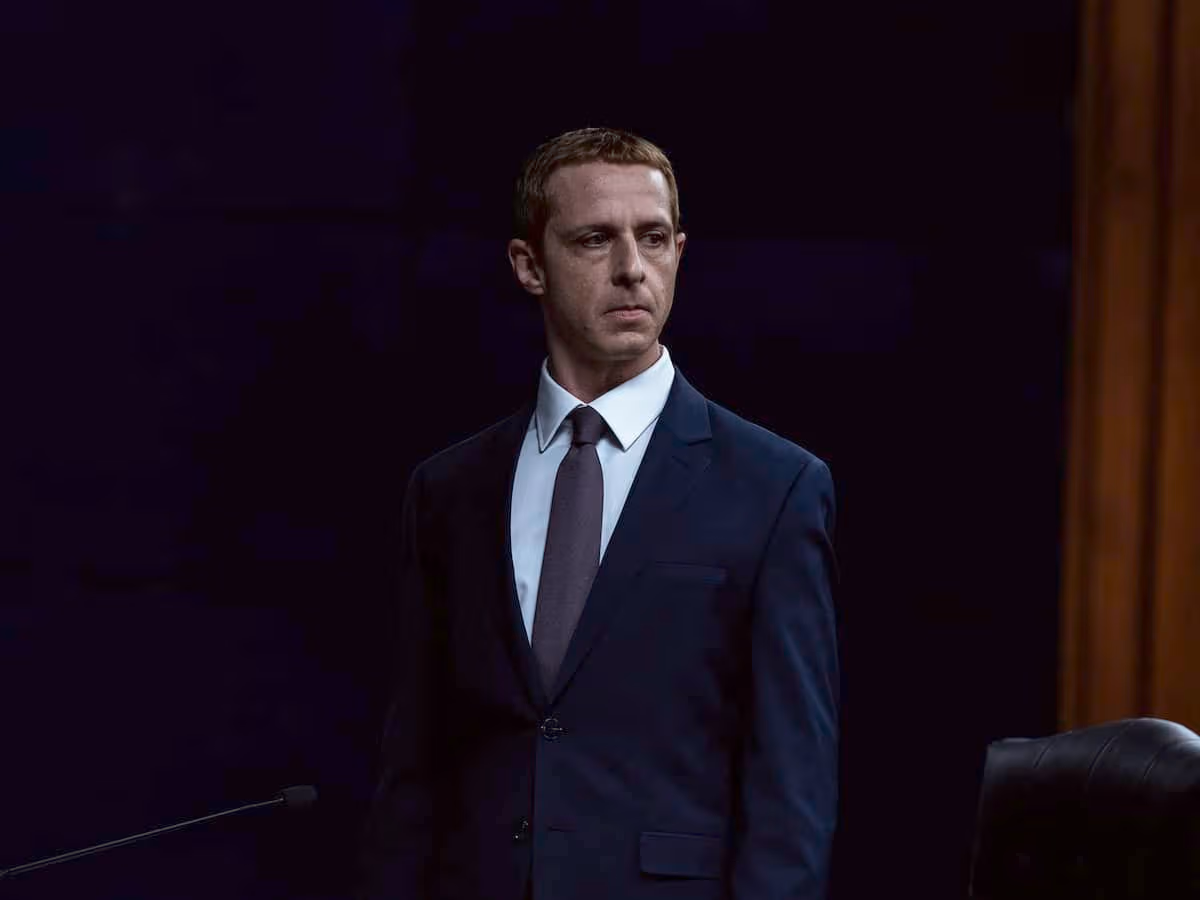 mark zuckerberg jeremy strong