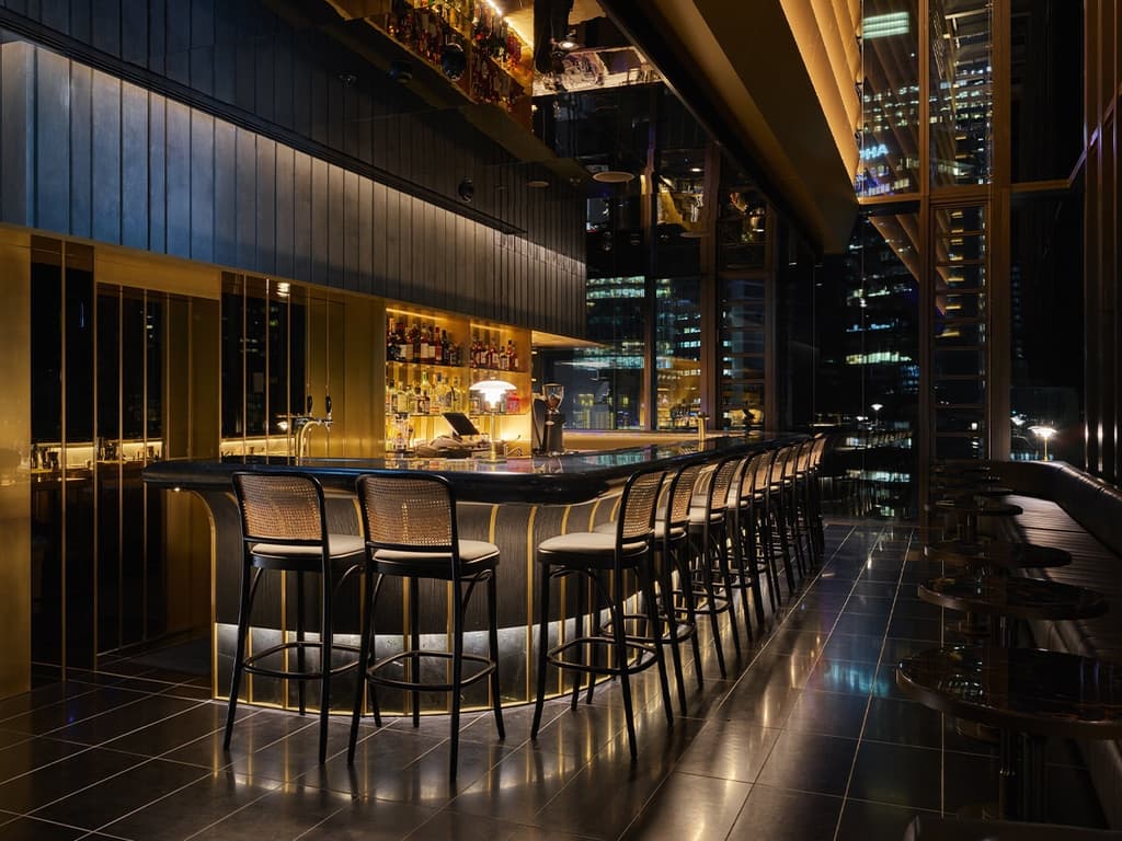 Best Bars in Sydney to Add to Your Never-Ending List | Man of Many