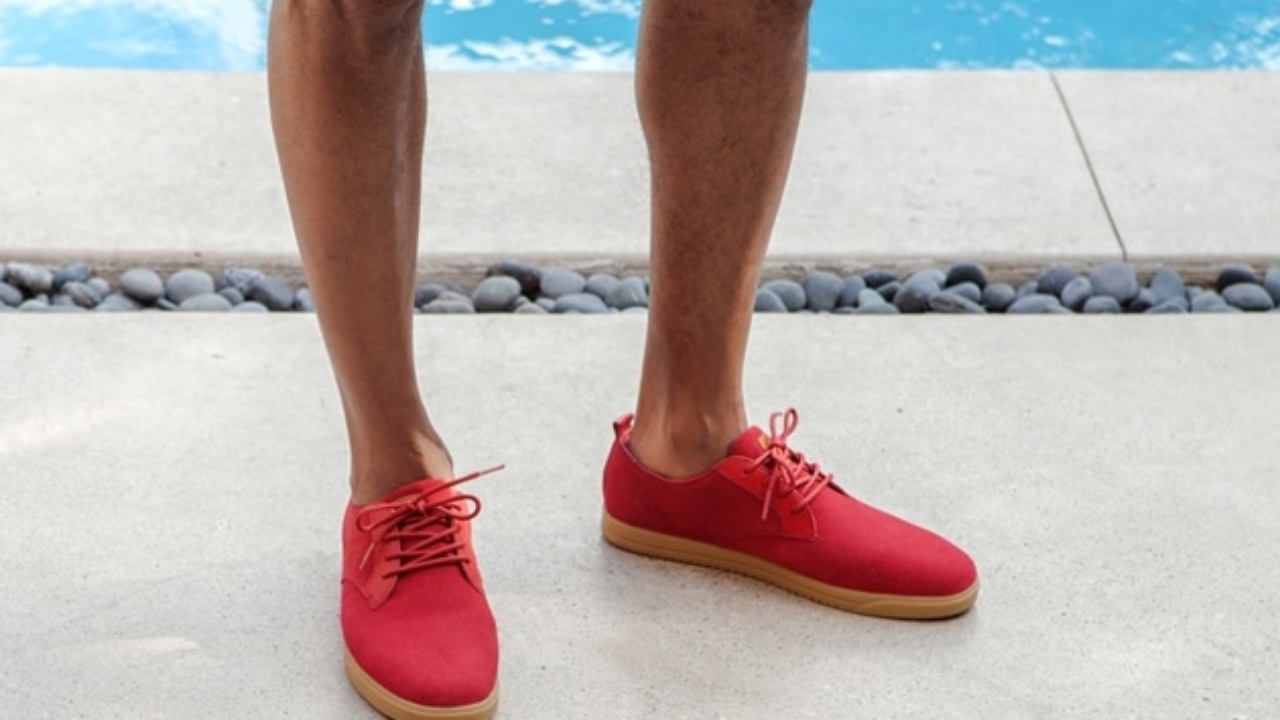 Clae Ellington Ruby Suede | Man of Many