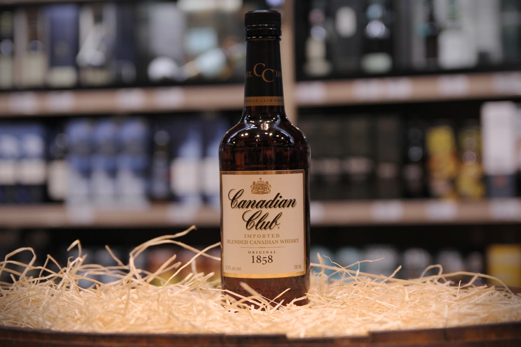 canadian club blended canadian whisky