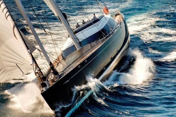 luxury-on-the-high-seas-top-7-wooden-boats-man-of-many