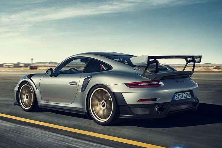 The 2018 Gt2 Rs Is The Fastest Street Legal Porsche 911 Ever Man Of Many