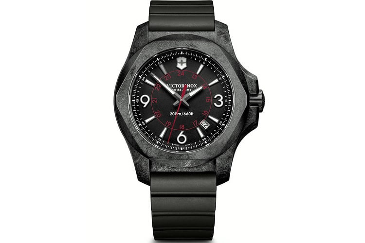 victorinox inox carbon watch