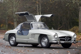 18 greatest gullwing cars