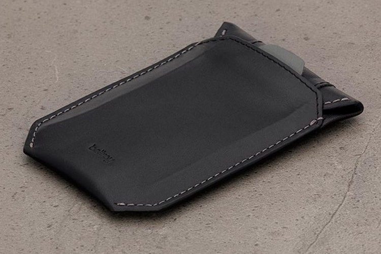 bellroy elements sleeve