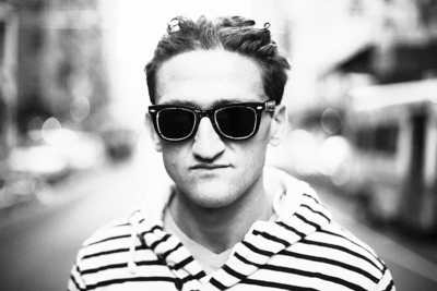 Vlog Like a Pro - Casey Neistat's Camera Gear and Setup
