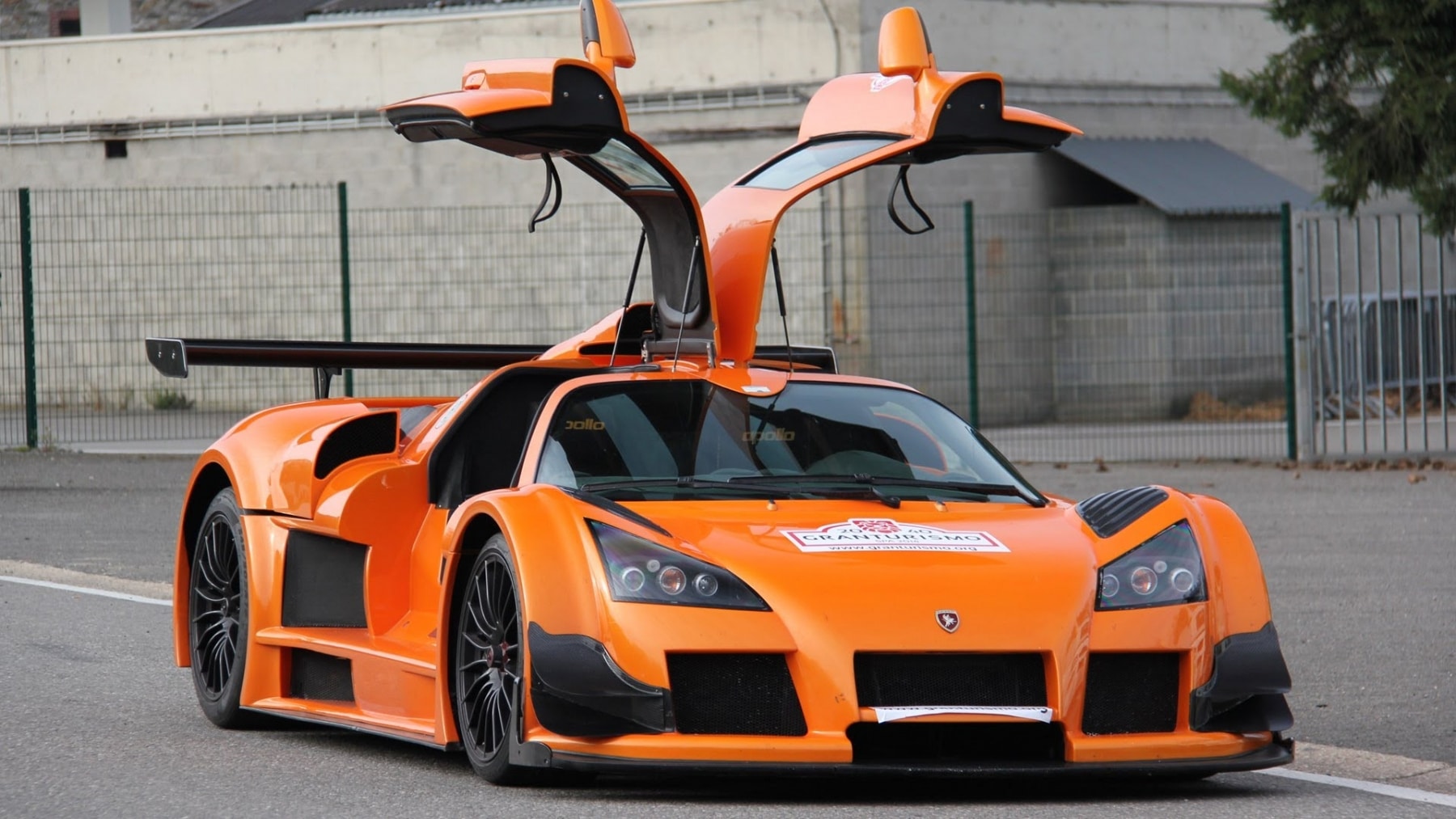 gumpert apollo