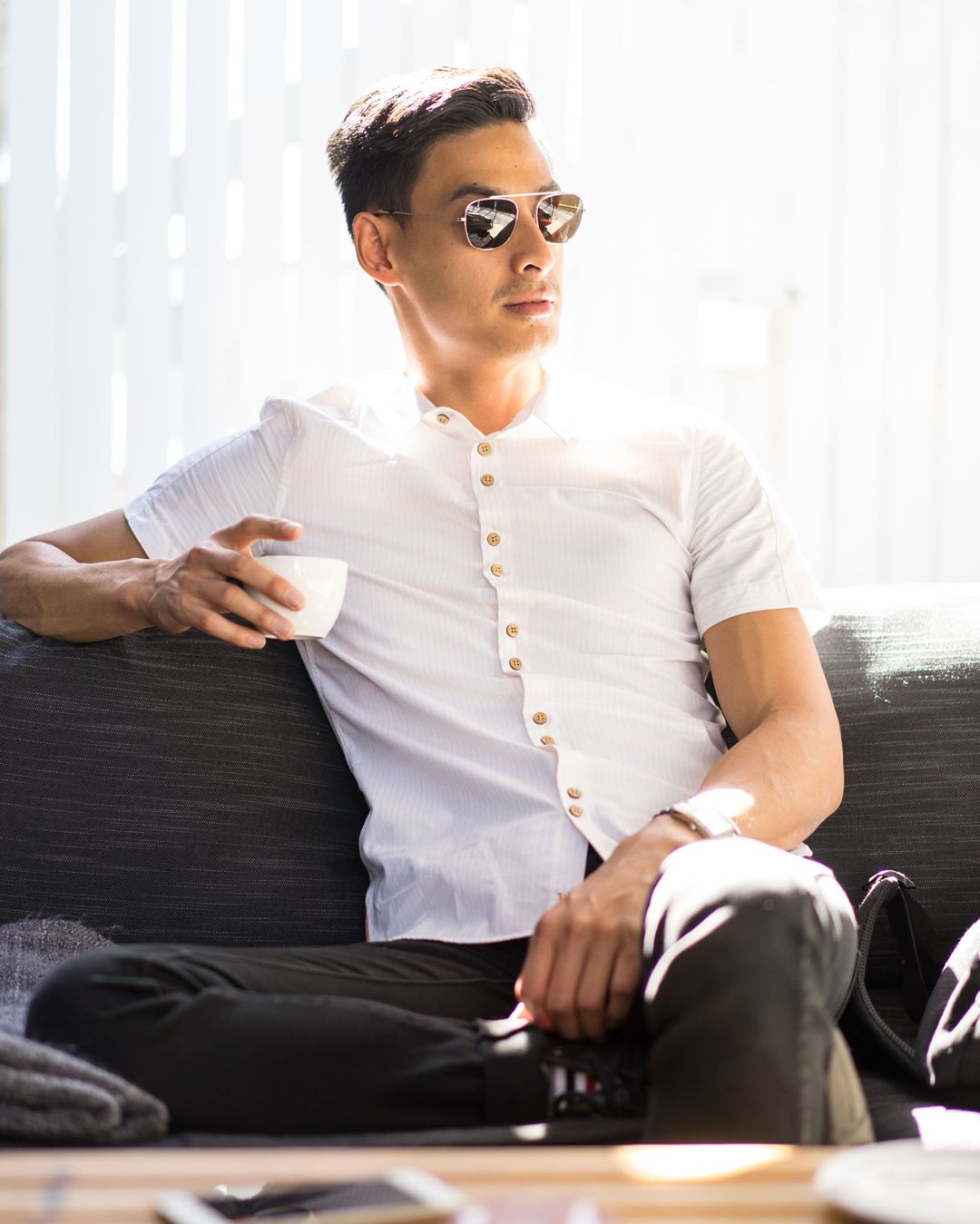 How To Pose In Photos With Australia s Top Instagrammers Man Of Many