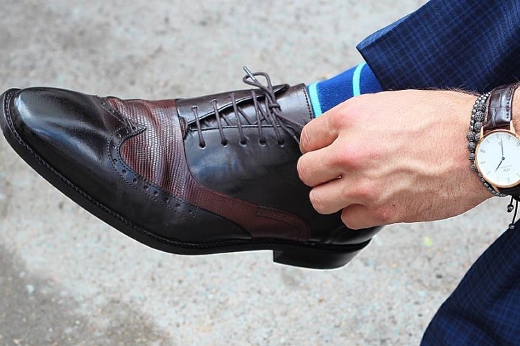 guy dress shoes