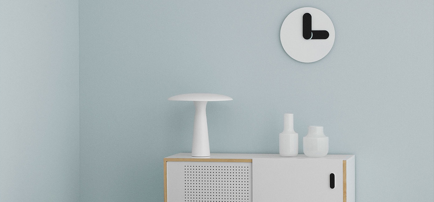 normann copenhagen bold clock