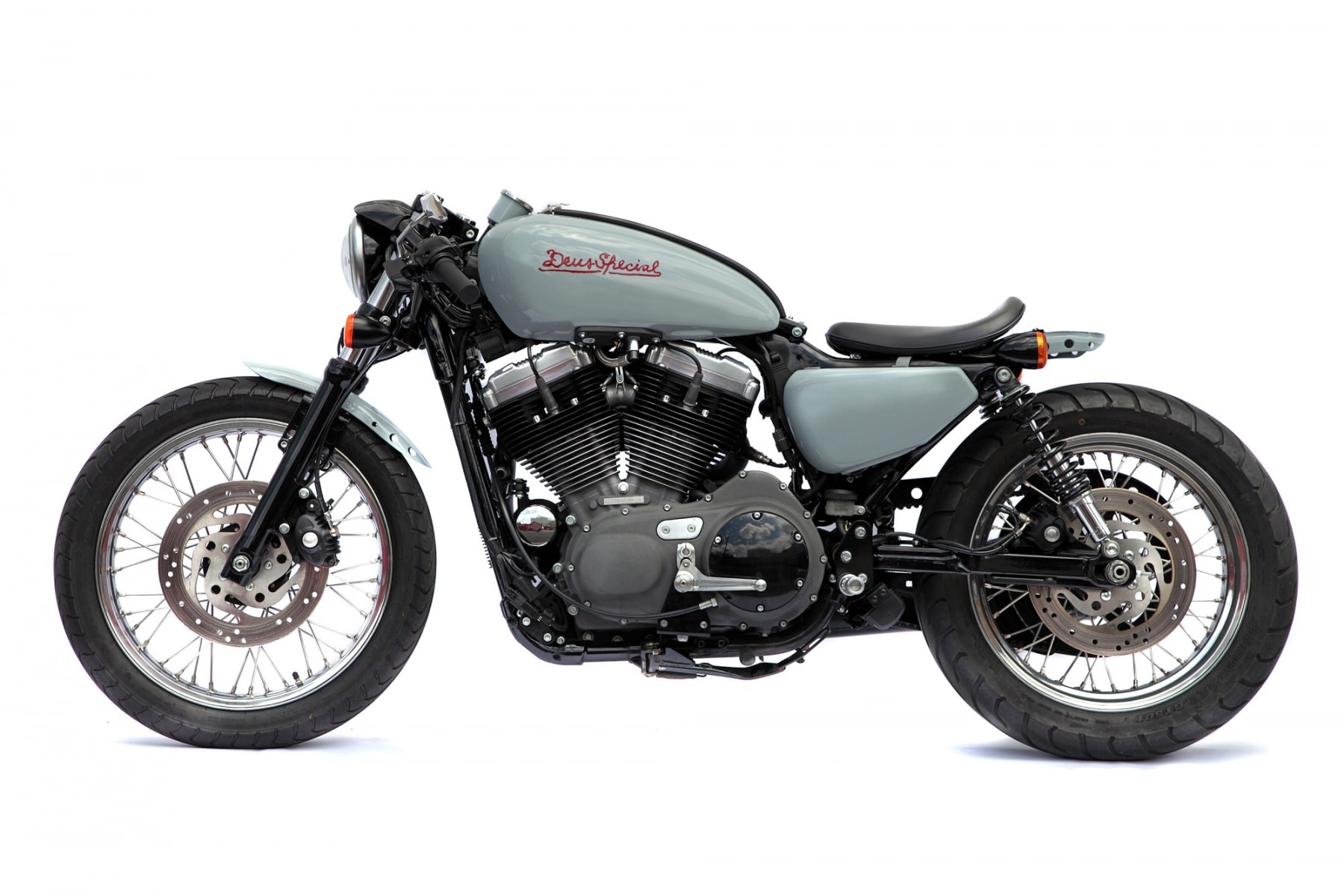 Classic Cafe Racer из архива, фотографии и картинки смотрите онлайн