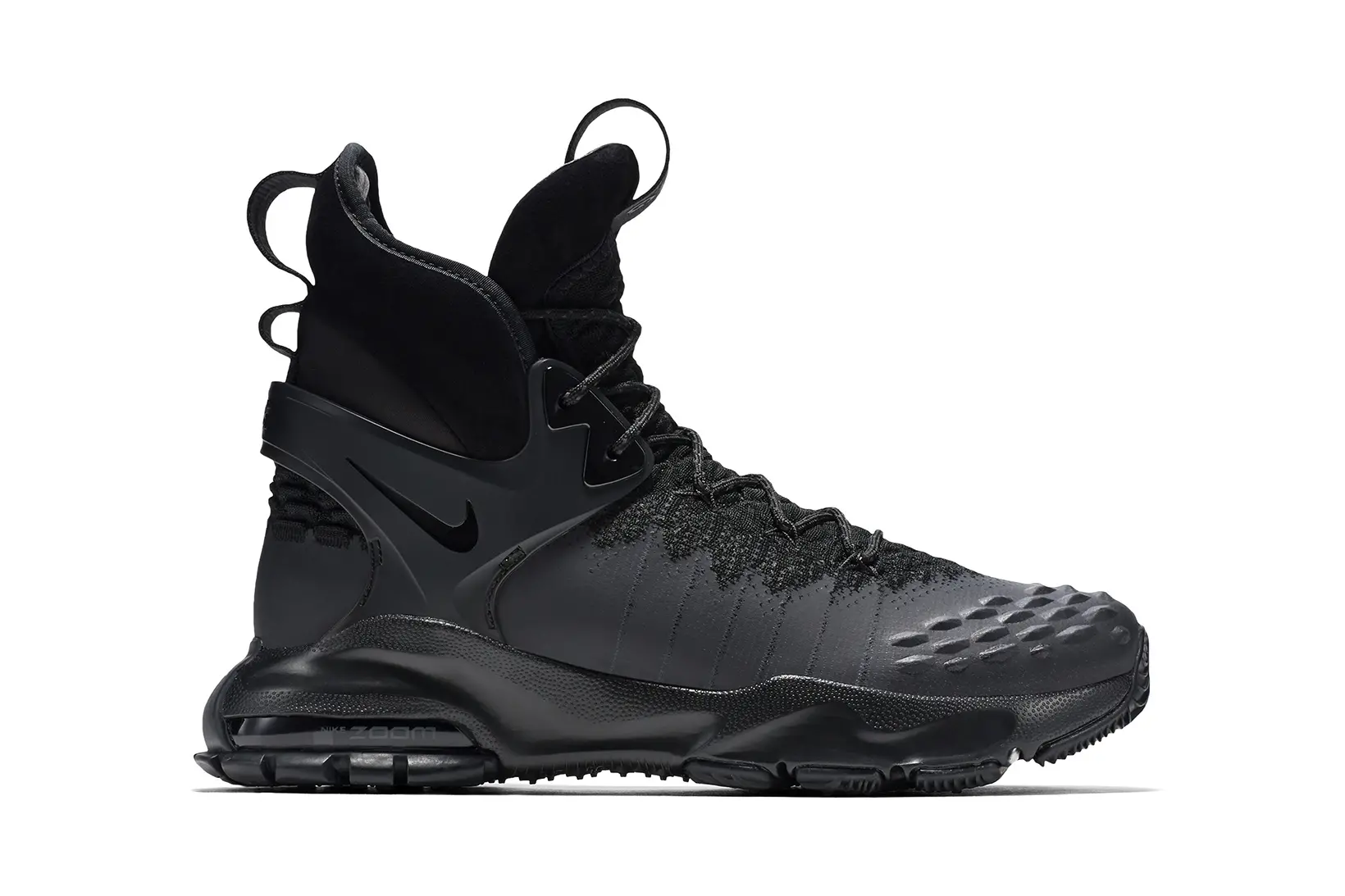 nike acg steel toe boots