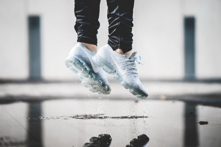 Introducing the Nike Vapormax - Walking on Air | Man of Many