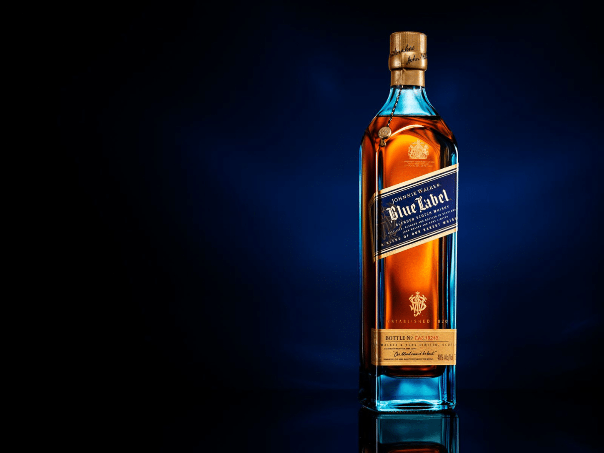 johnnie walker blue label blended scotch whisky