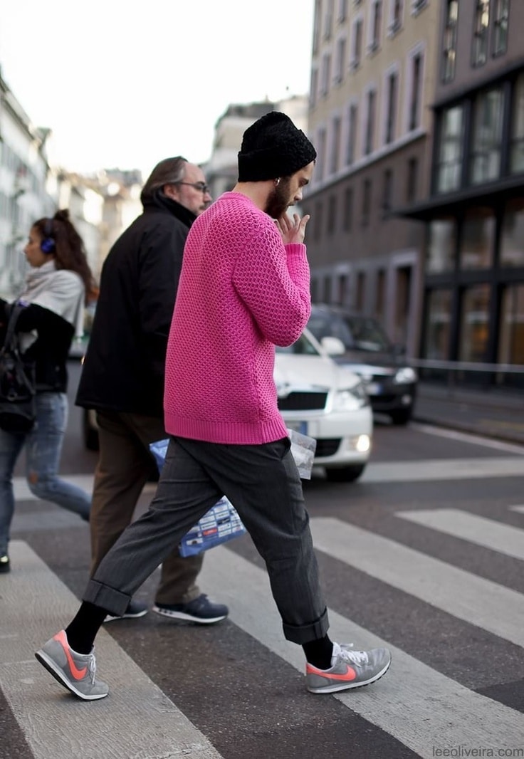 hot pink sneakers outfit