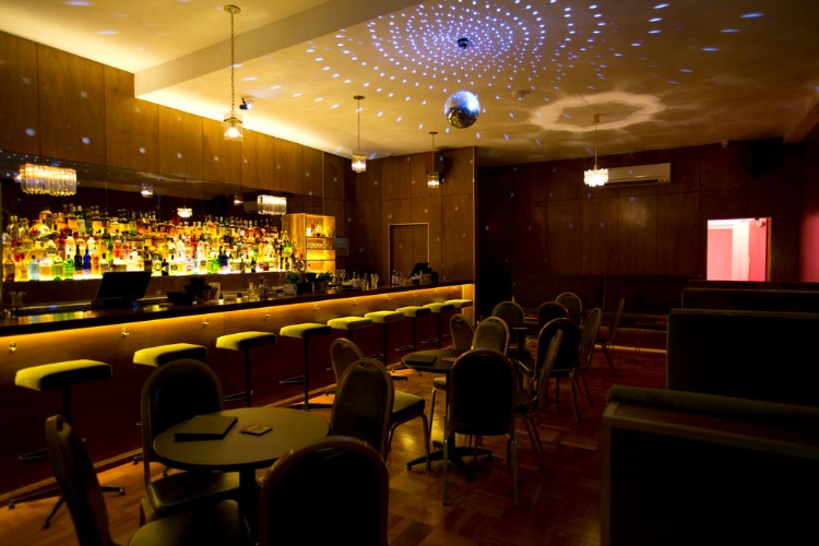 20 Best Hidden Bars in Sydney Man of Many