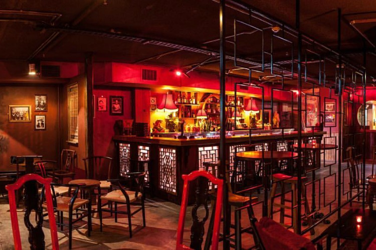 20 Best Hidden Bars in Sydney Man of Many