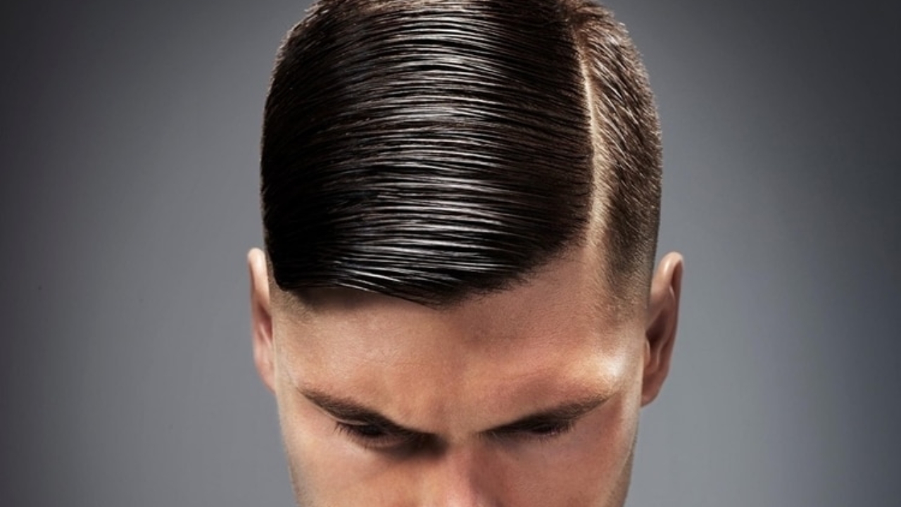 comb hair male