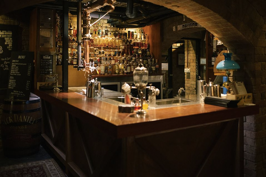 the best whisky bars in brisbane - The Walrus Club 2