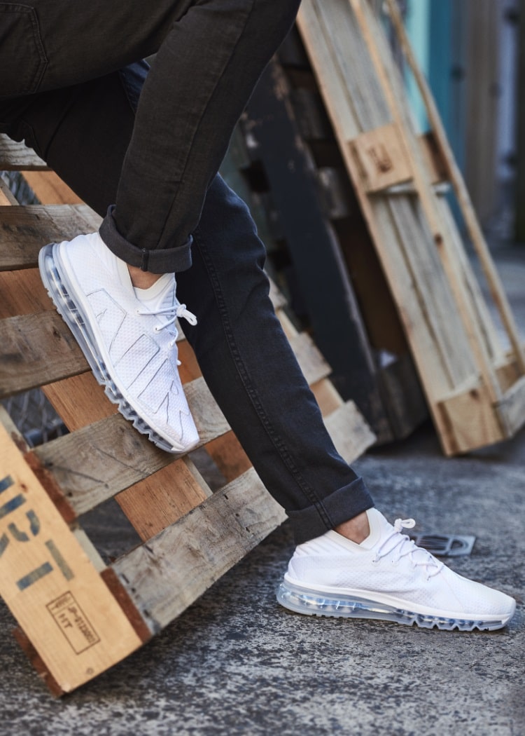 white air max flair