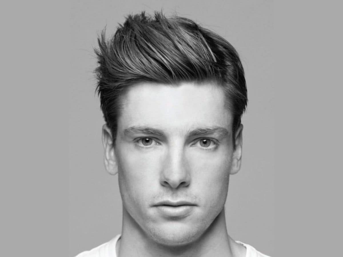 Stryx | The 10 Best Haircuts For Men With Straight Hair