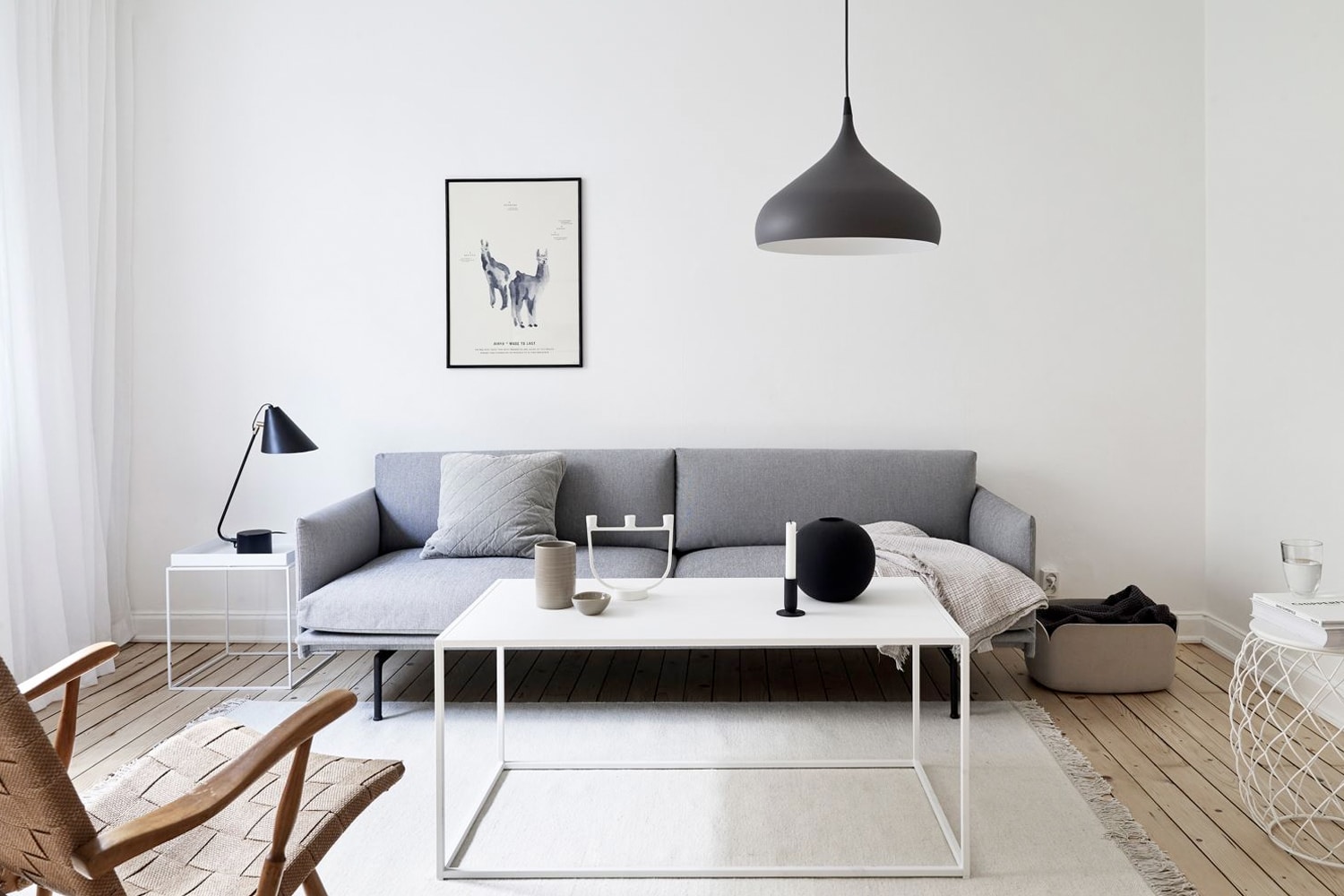    How To Style A Minimalist Home 5 