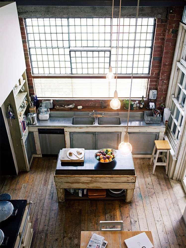 masculine kitchen decoration