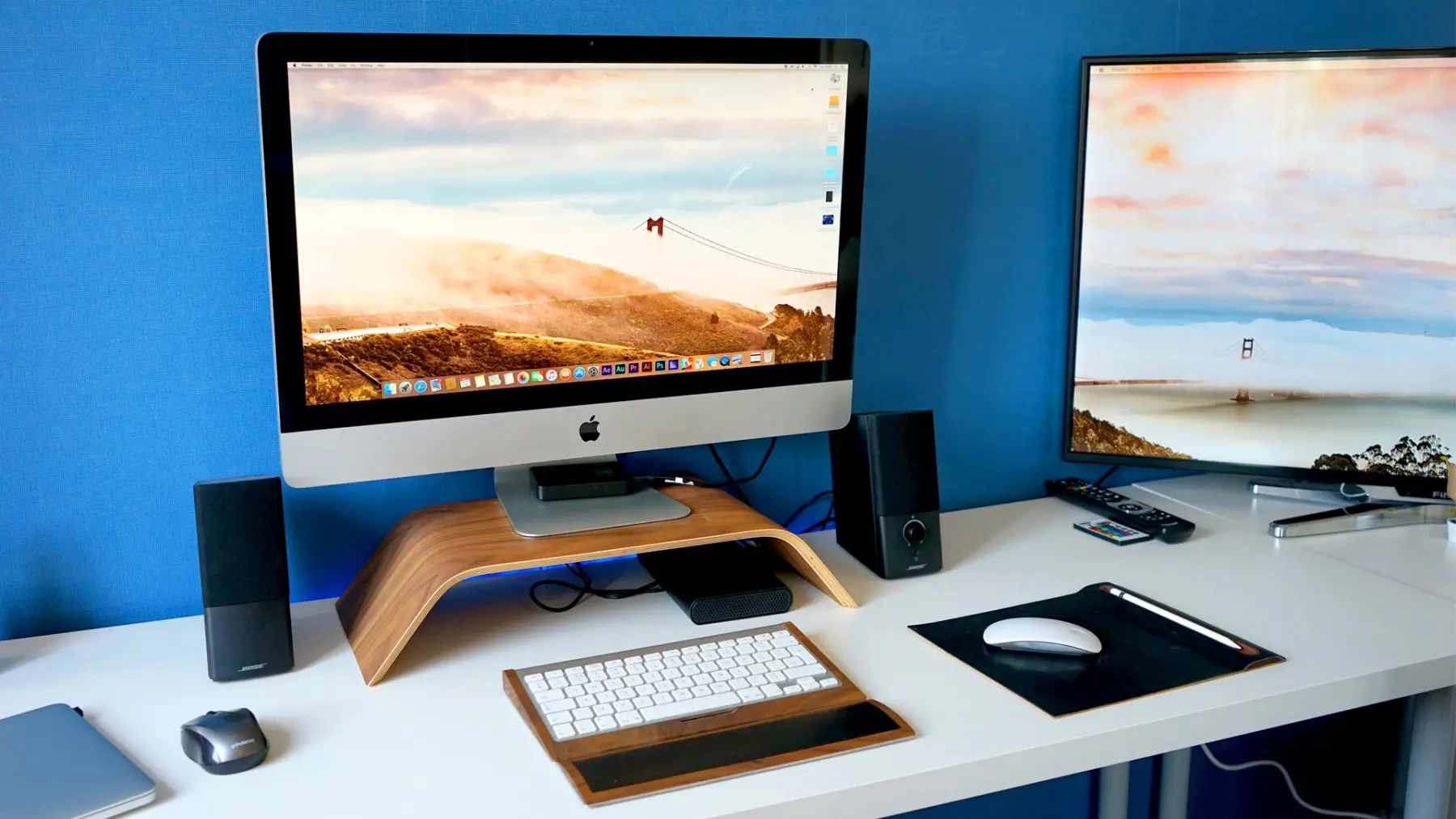 masculine macbook pro office setup