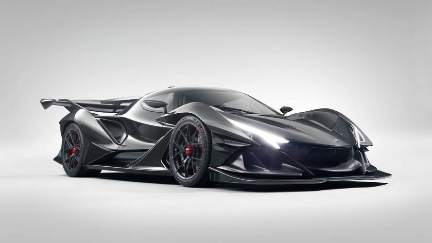 black color hypercar