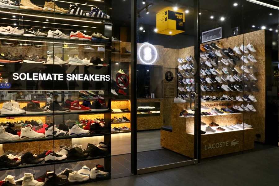 top sneaker stores