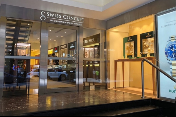 smart watch stores near me