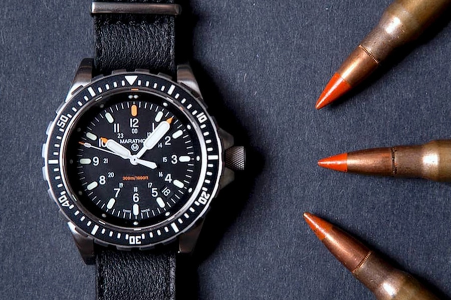 seiko quartz military watch