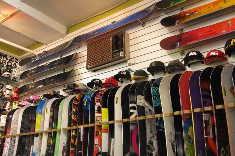 11 Best Ski and Snowboard Shops in Sydney Man of Many