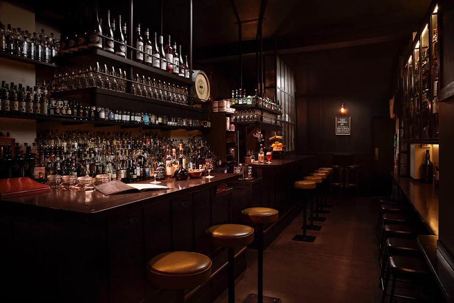 25 Coolest Bars In Melbourne Man Of Many