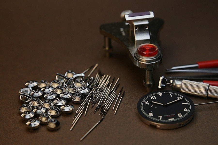 9 Best Vintage Watch Stores in Sydney Man of Many