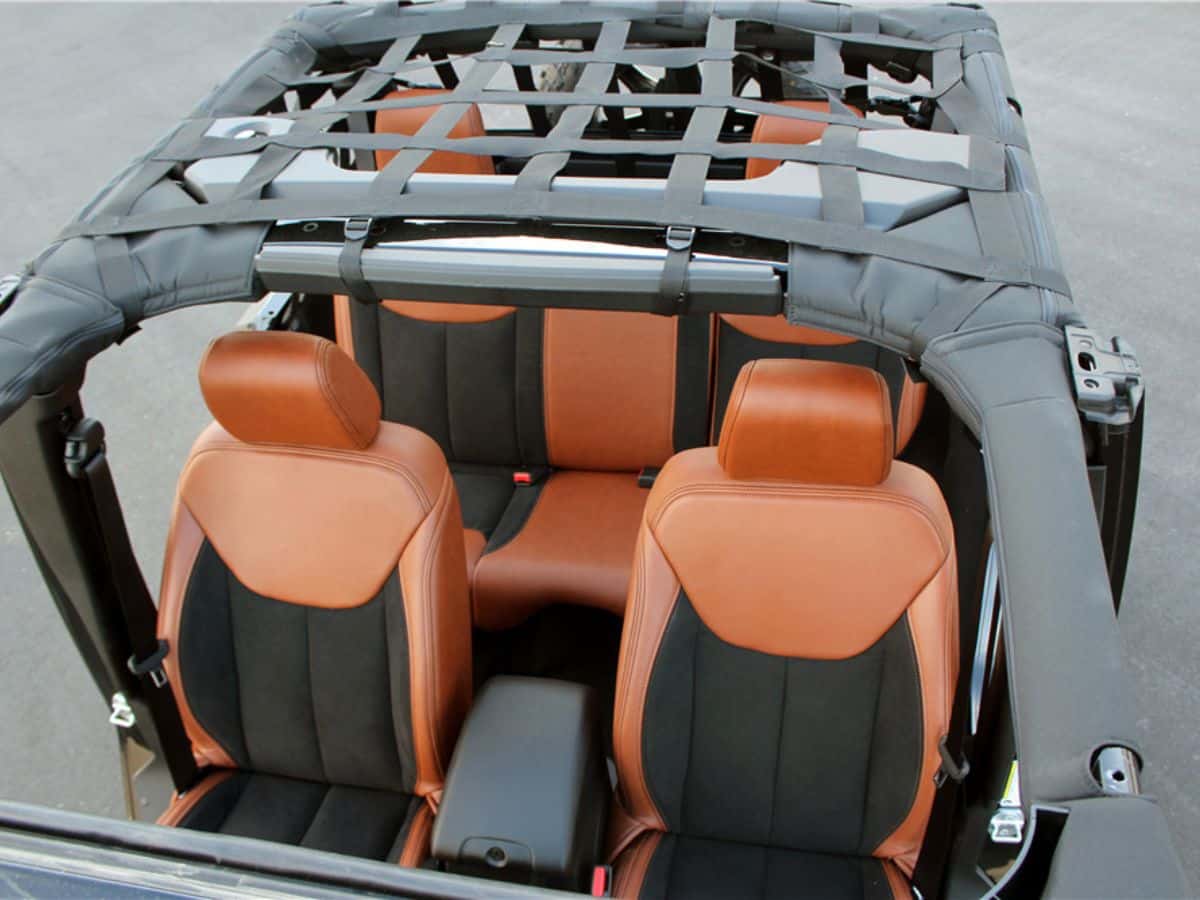 2018 Jeep Wrangler Unlimited Custom front row seats from above