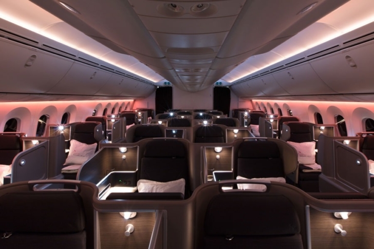 qantas staff travel business class