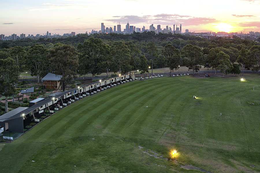 golf driving range near me that are still open