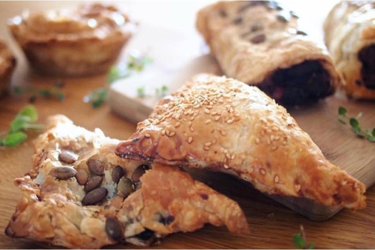 18 Best Meat Pies in Melbourne Man of Many