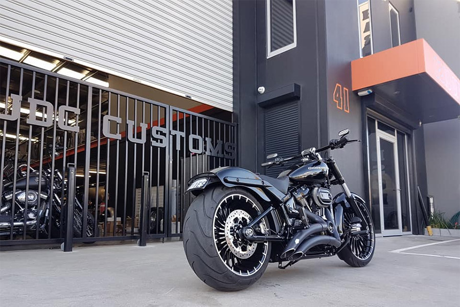 custom motorbike shop