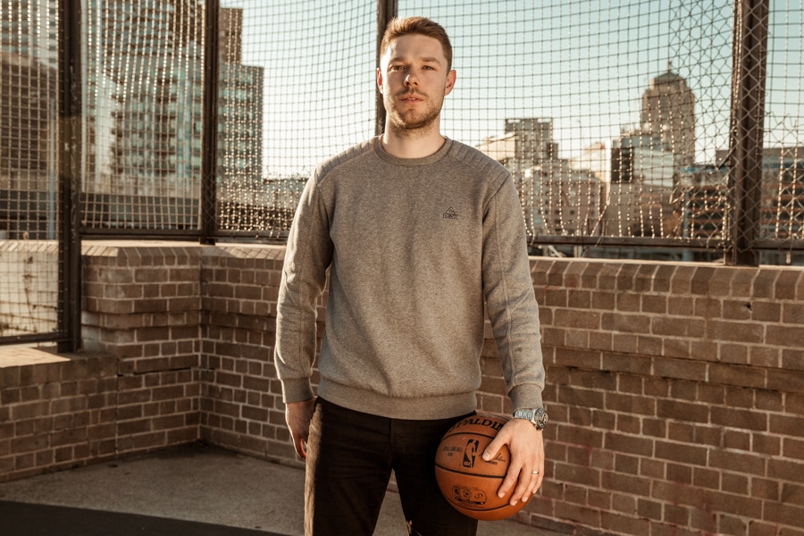 nba star matthew dellavedova standing with baseball