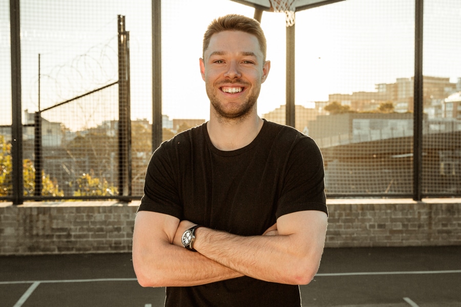 nba star matthew dellavedova smiling