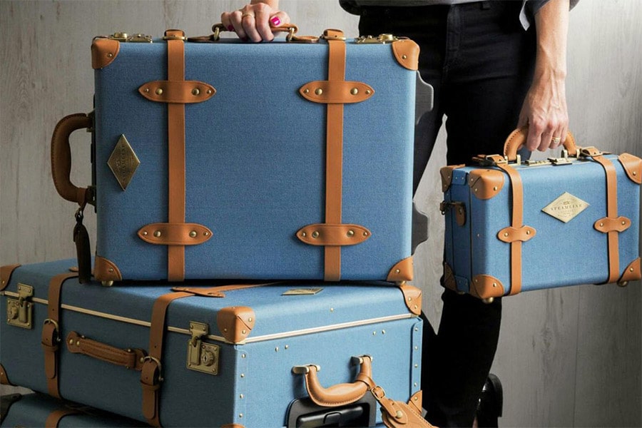 Carry-On Luxury Luggage - Galavante (Travel & Lifestyle Website)