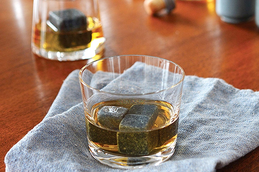 best whisky stones 3 on the table