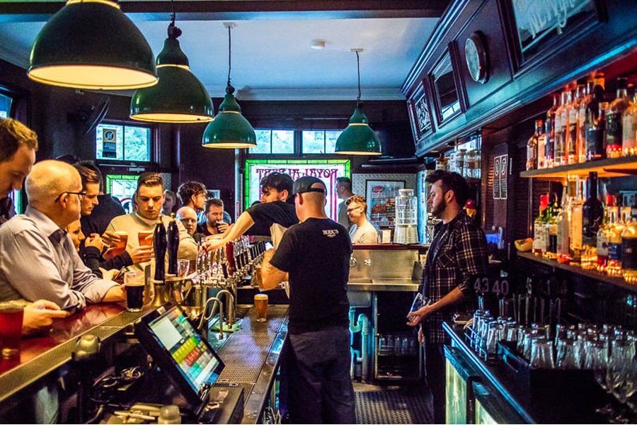 30-best-pubs-in-sydney-food-beer-events-man-of-many