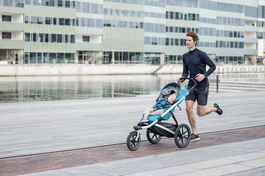 running with jogging stroller