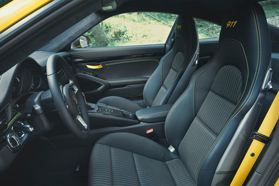 porsche 911 carrera t seats