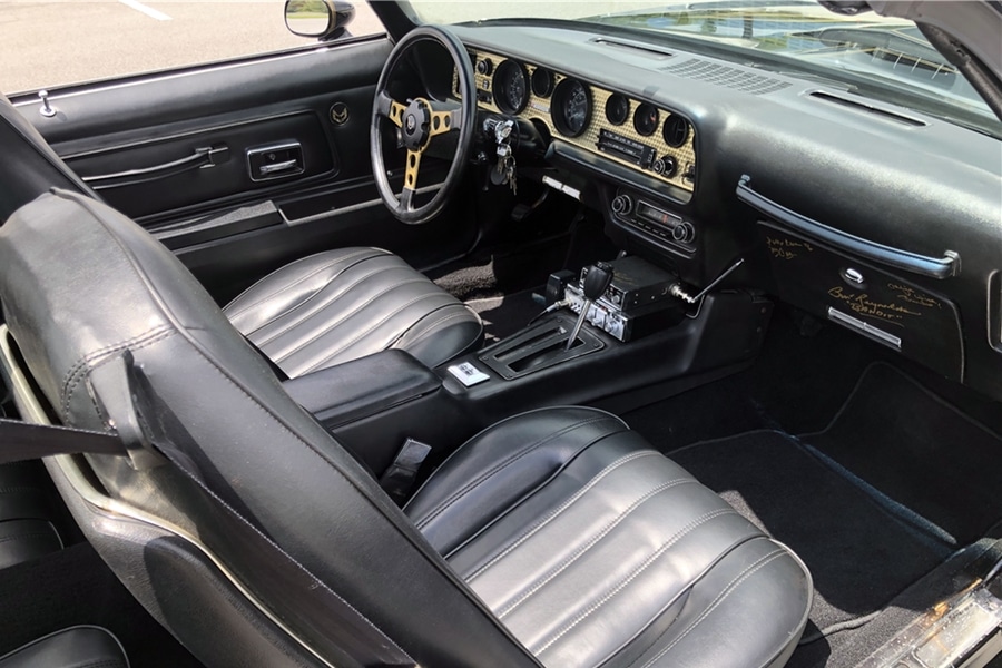 Burt Reynolds’ 1978 Pontiac Firebird Trans Am 'Bandit' interior