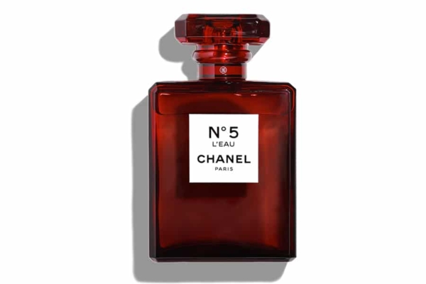 Chanel Goes the Color of Blood with their Limited Edition no.5 | Man of ...